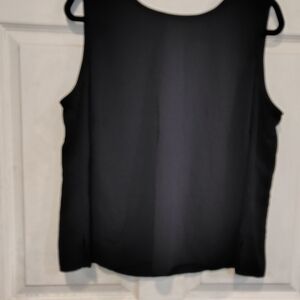 Elegant Elementz Women's Size 1X Black Sleeveless Top